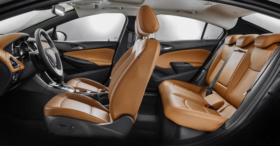 Интерьер Chevrolet Cruze 2017 года  (KR) (фото 16 из 18)